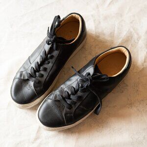 Greats Royale Women's Size 8.5 Black Sneakers Pre0owned Shoes